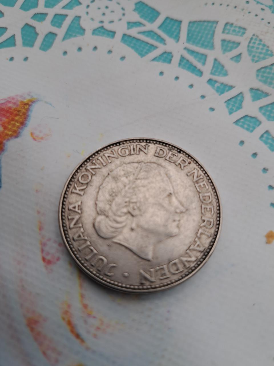Rijksdaalder juliana 1964 en 1963 zilver
