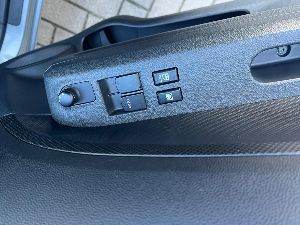 Opel Agila 1.0 edition lage km stand