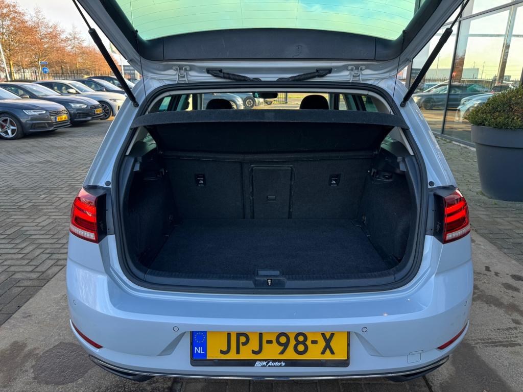 Volkswagen Golf 1.0 tsi join * virtual cockpit * navigatie * stoelverwarmin