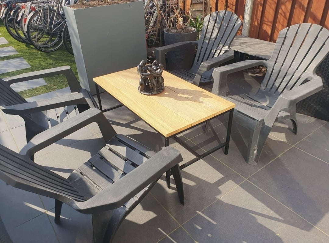 Te koop trendy tuinset | bezorgen mogelijk.