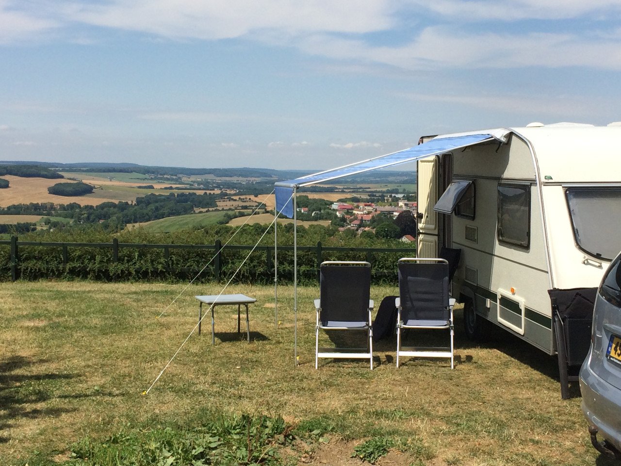 Fiamma luifel 280 voor caravan. Inclusief 2 zijkanten