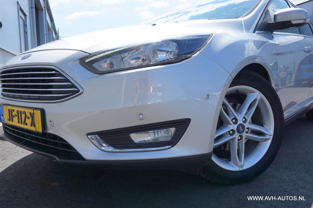Ford Focus wagon 1.0 first edition