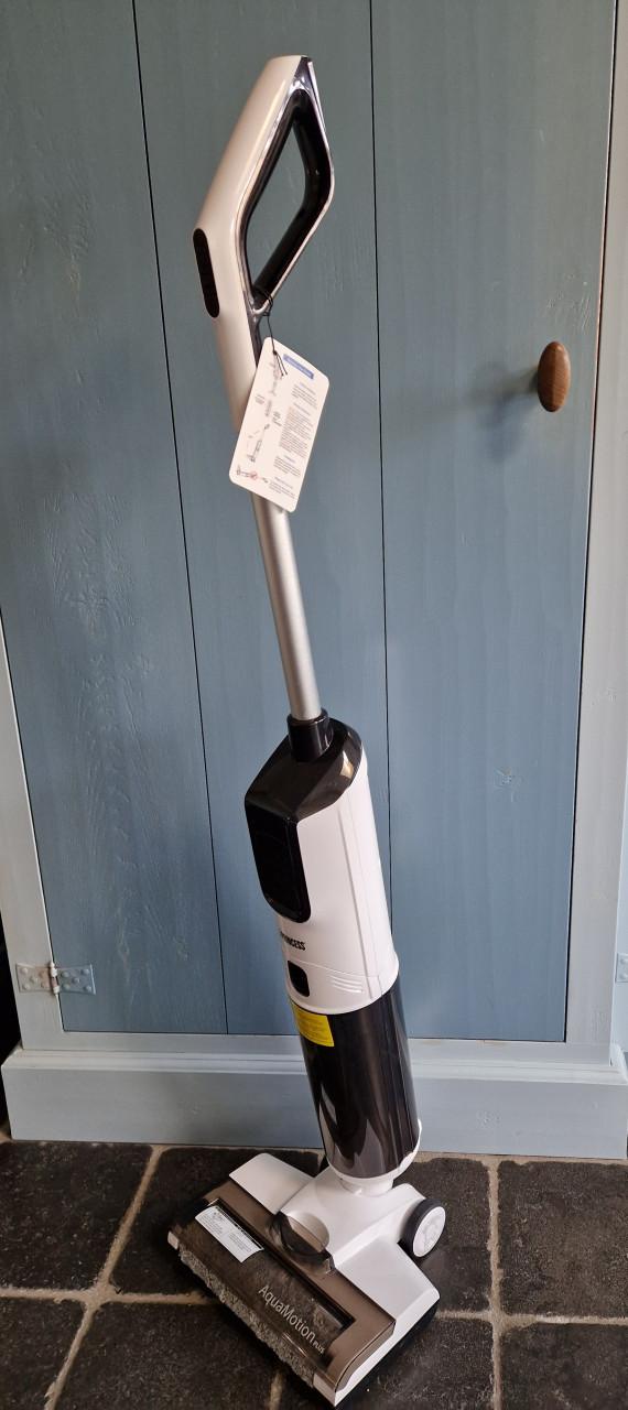 Vloerreiniger - stofzuiger en elektrische dweil 4-in-1