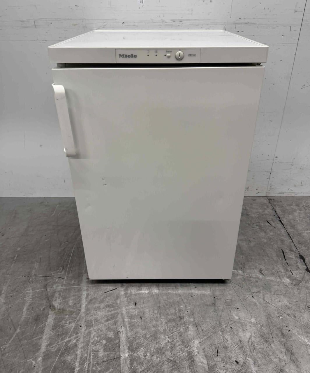 Miele 4 laden lowafrost vrieskast 85x55 cm. Energieklasse A+