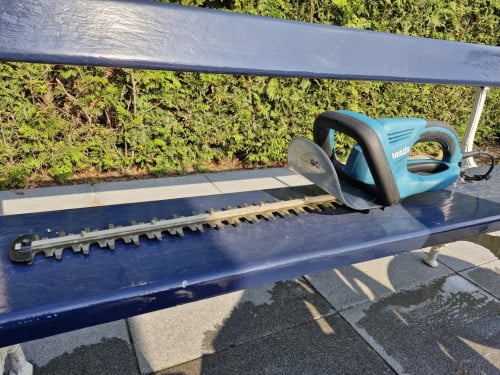 Makita heggeschaar UH 5570