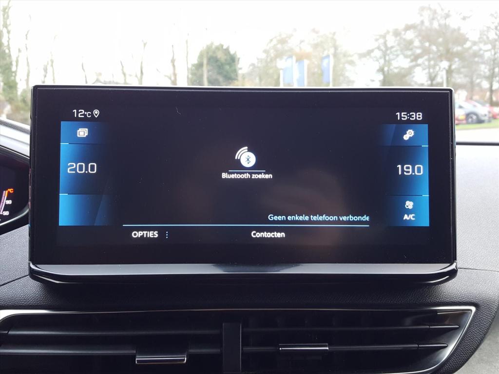 Peugeot 3008 gt 1.2-130pk automaat/eat8 navigatie| trekhaak | apple carplay
