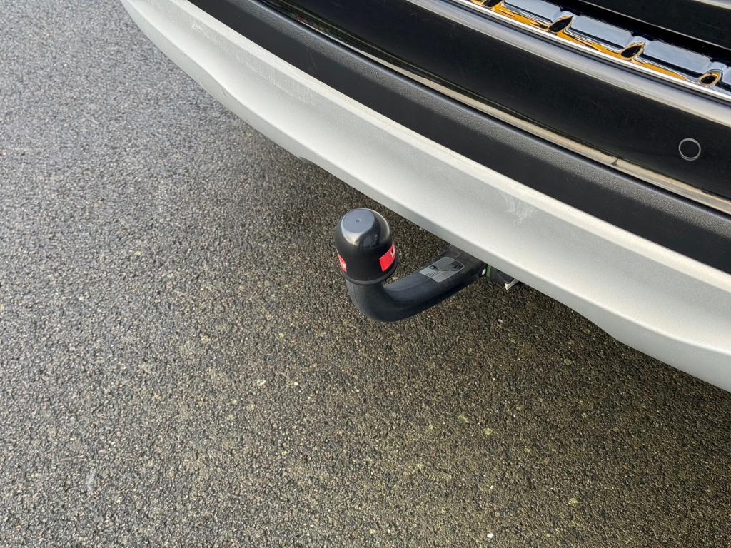 Mercedes-Benz Gla-klasse 180 ambition style automaat , afneembare trekhaak 