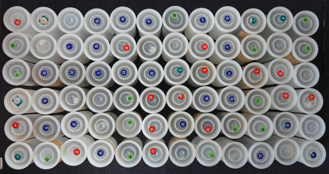 Originele fotorolletjes containers voor oa geocache, kralen