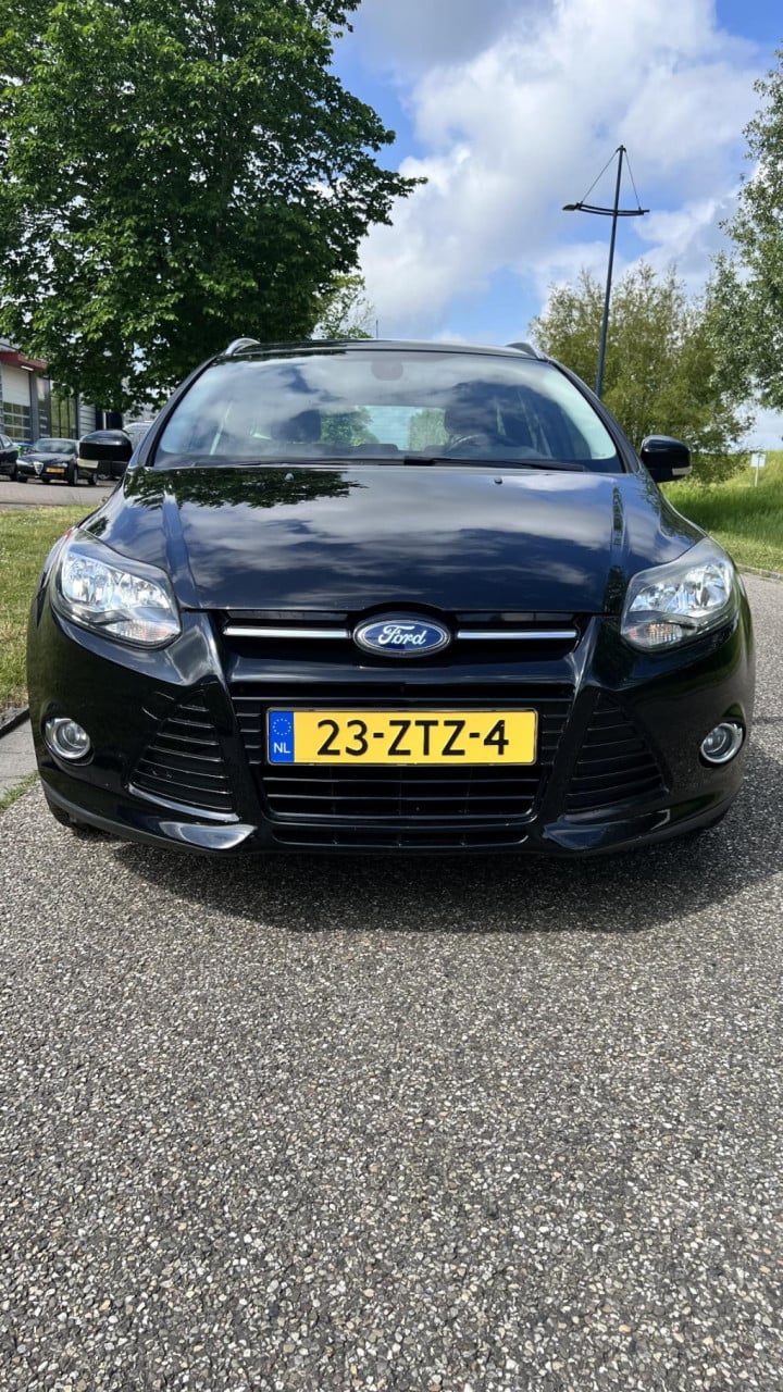 Ford Focus wagon 1.0 ecoboost titanium