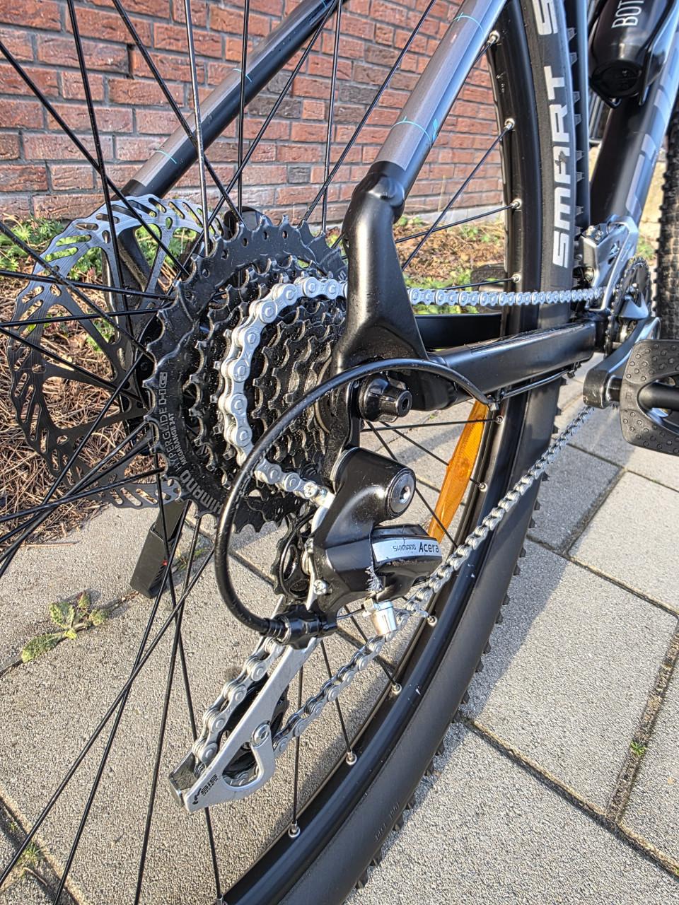 CUBE | AIM RACE | 29 INCH | FRAME 47CM | 2X8V | NETTE STAAT!