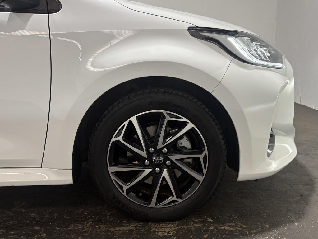 Toyota Yaris 1.5 hybrid dynamic