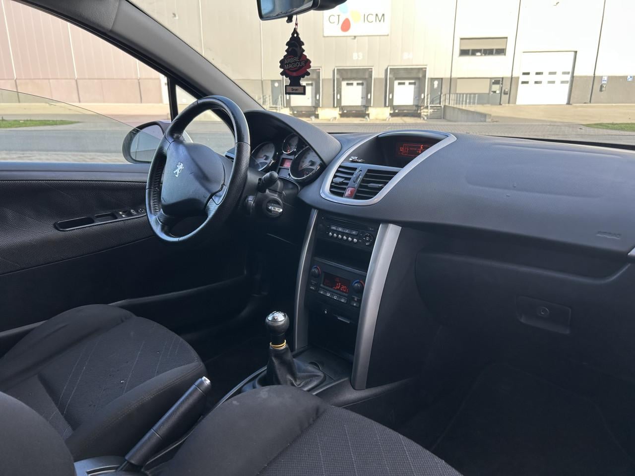 Peugeot 207 1.4-16V XS Pack|APK|AIRCO|ISO-FIX|