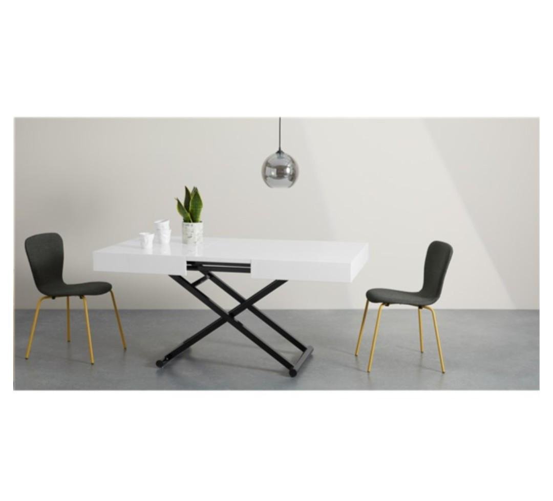 Uitschuifbaar en in hoogte te verstellen witte eet/salontafel