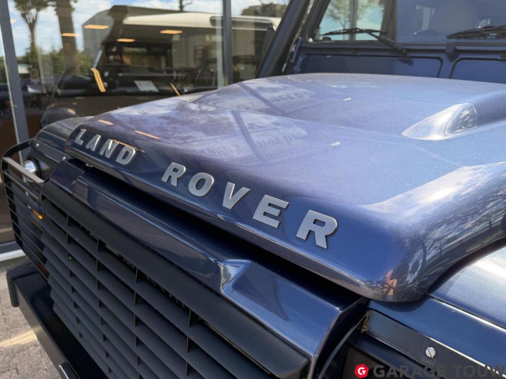 Land Rover Defender 2.4 td 90 sw se