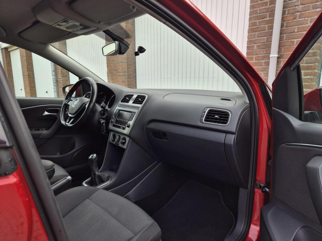 Volkswagen Polo 1.2 tsi comfortline / 5-deurs / airco / cruisecontrol / par
