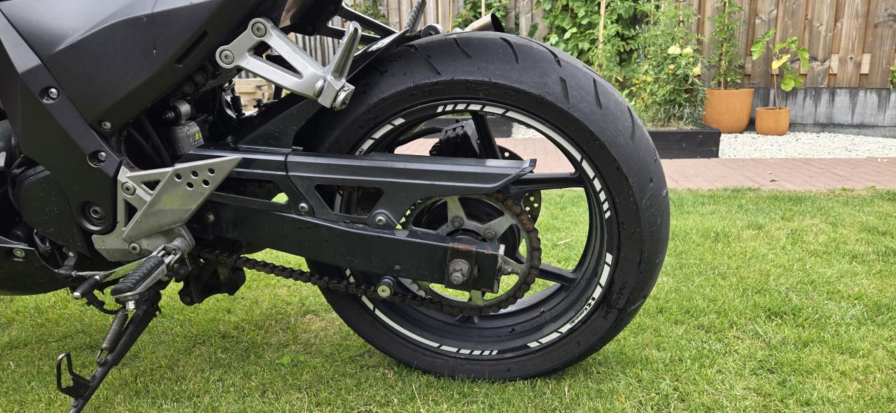 Kawasaki Z750 Naked Bike - Zwart