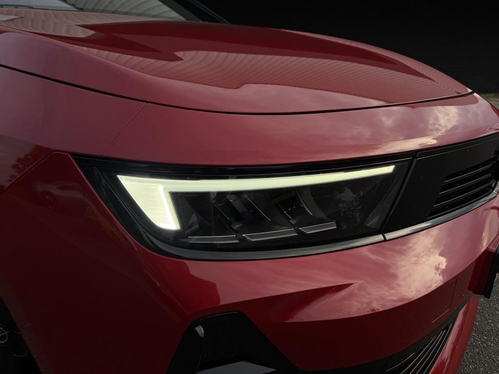 Opel Astra 1.2 gs line
