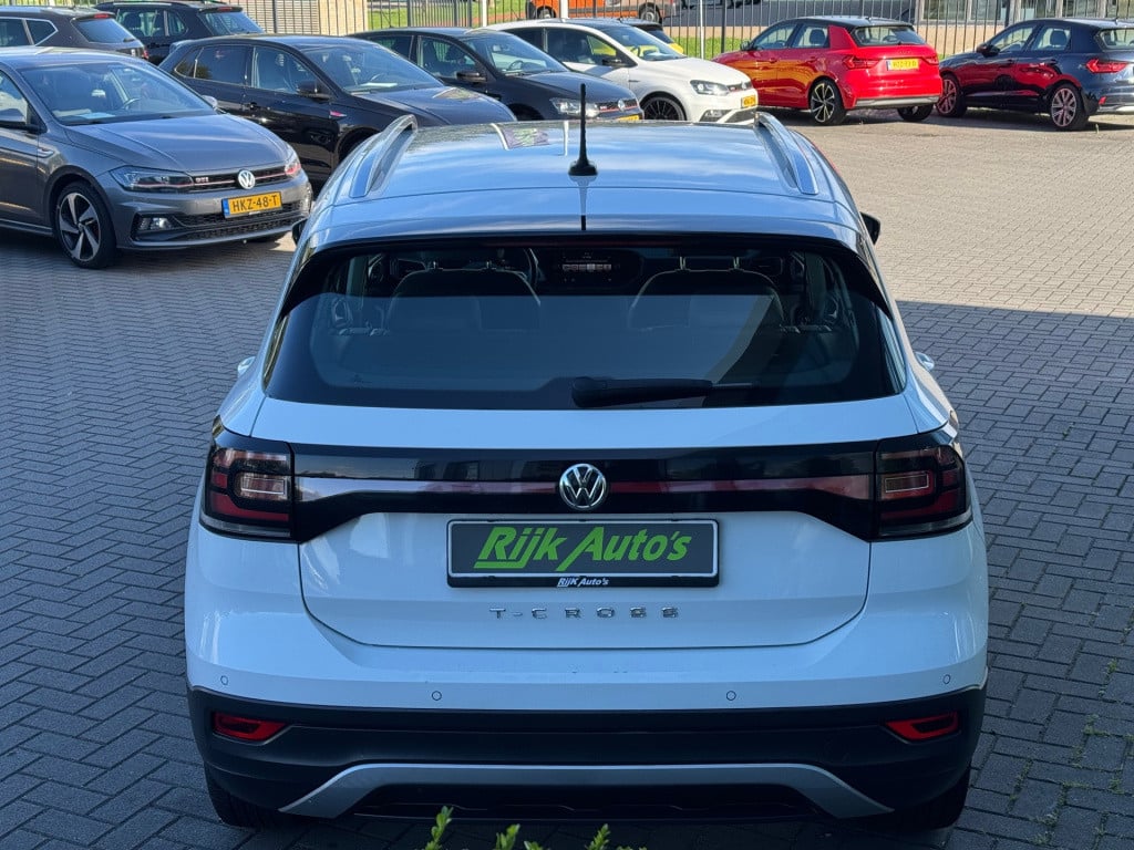 Volkswagen T-cross 1.0 tsi style * virtual cockpit * stoelverwarming * clim