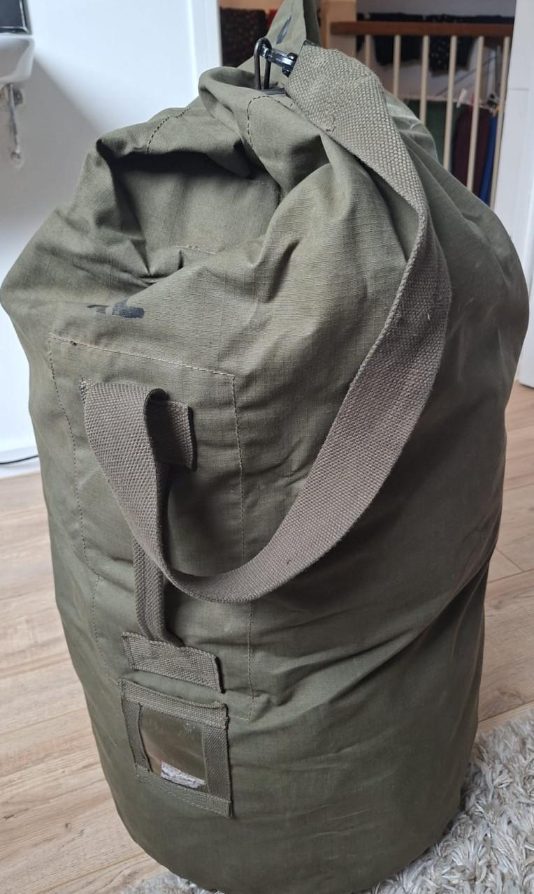 Plunjebaal legerkleding lichting 90-5