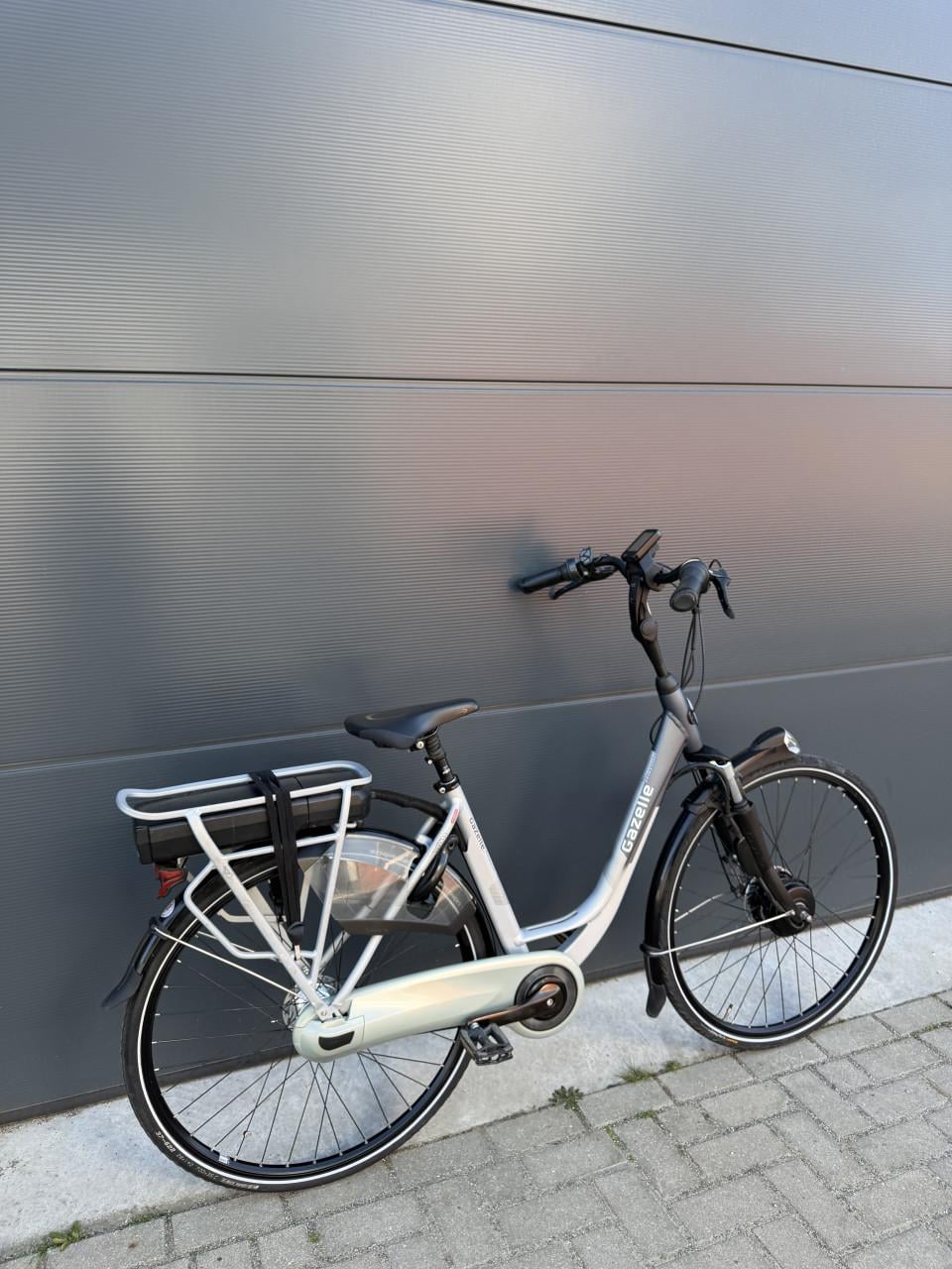 Gazelle Grenoble C7+  elektrische fiets 3000km!
