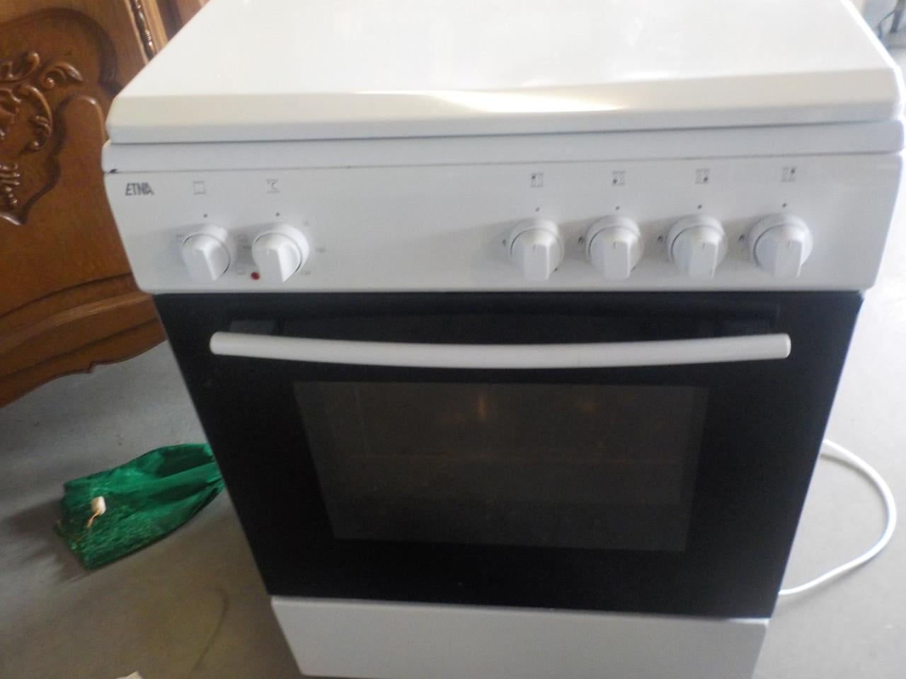 ETNA gasstel met oven OPRUIMPRIJS