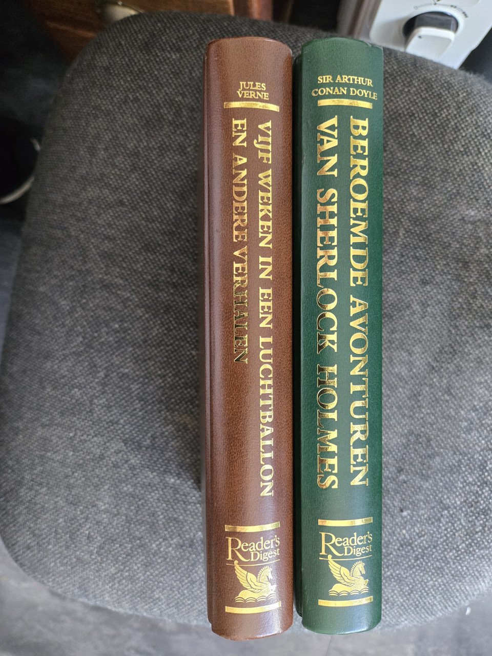 2 Boeken Reader's Digest Jules Verne en Sherlock Holmes