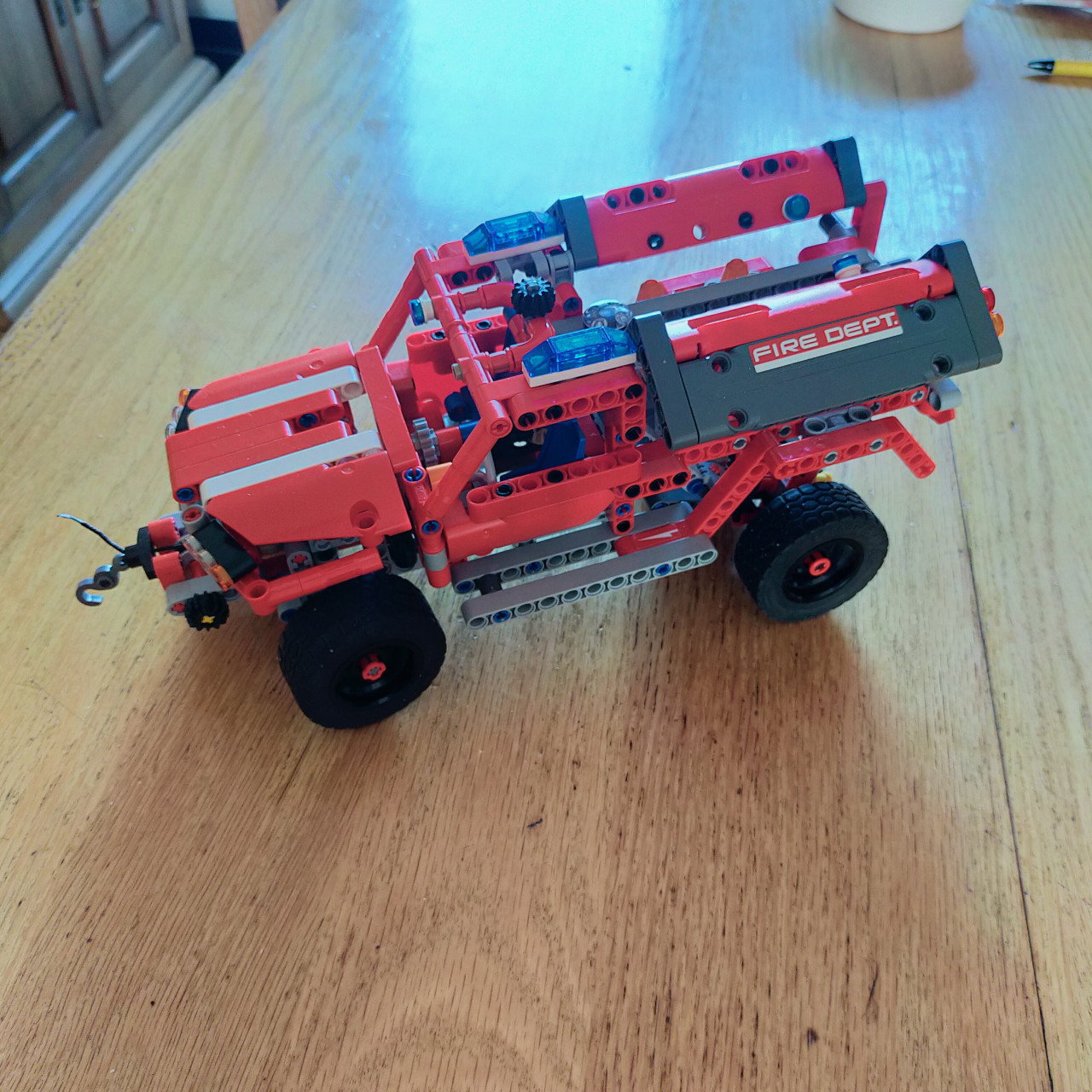 Brandweer auto van technische lego