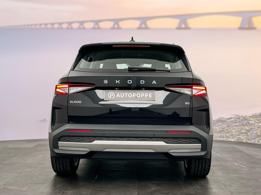 Skoda Elroq business edition elektromotor 150 kw / 204 pk suv