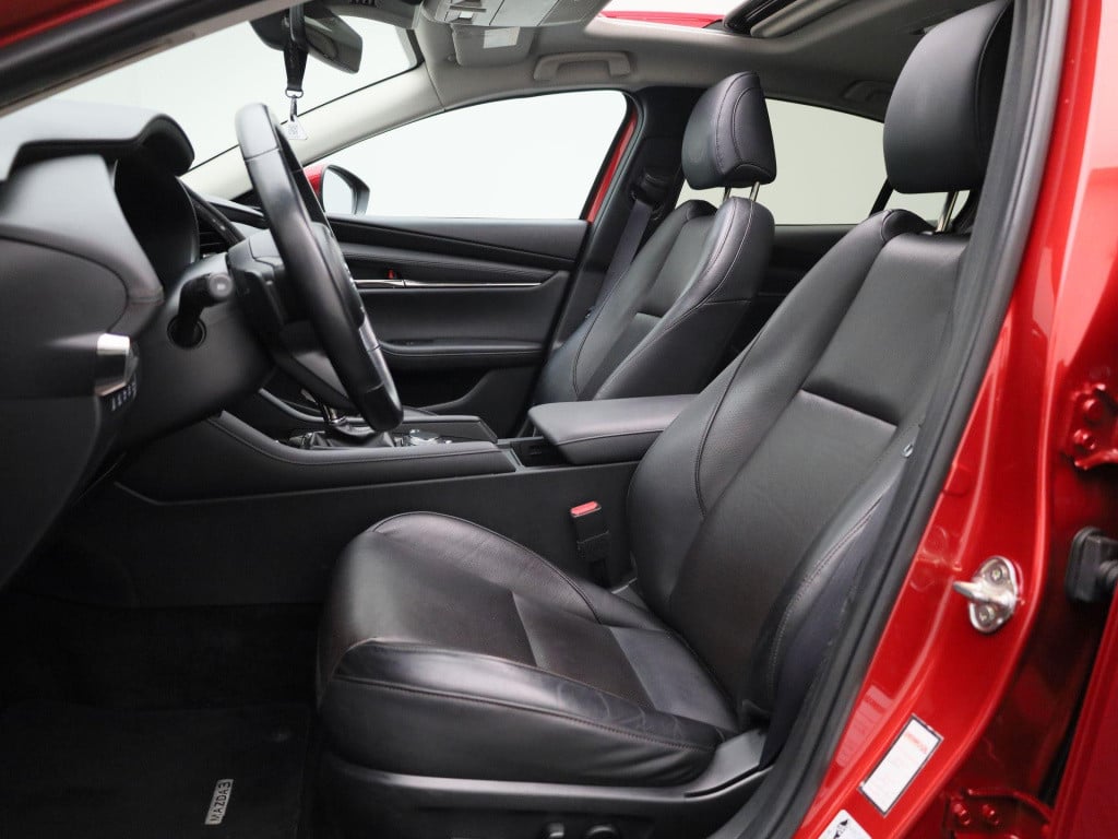 Mazda 3 2.0 e-skyactiv-x luxury | automaat | schuif dak | 360 camera | appl