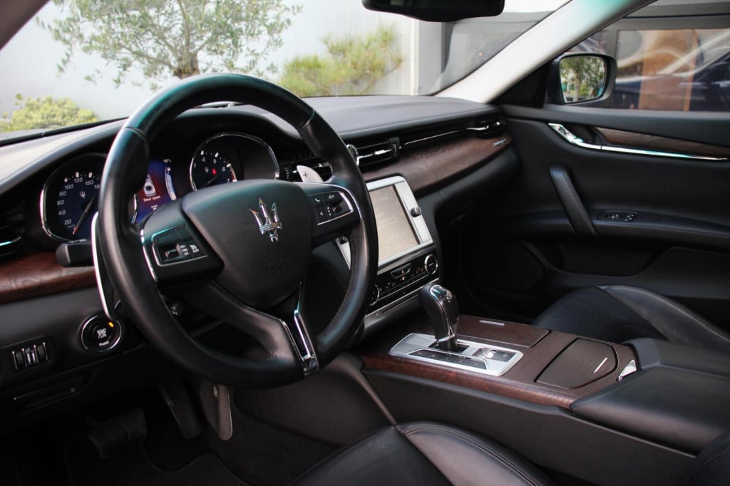 Maserati Quattroporte 3.0 s q4 411pk - leder - flippers - schuifkantel - na