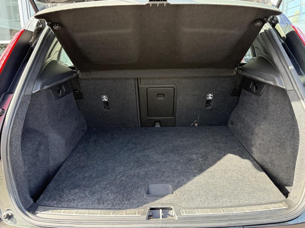 Volvo XC40 t4 190pk inscription| adap.cruise| trekhaak| camera| leder| stoe