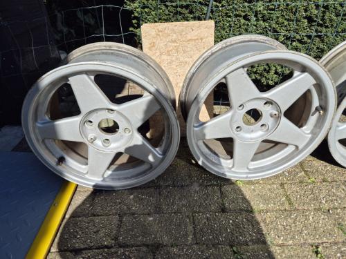 AZEV lichtmetalen velgen te Koop