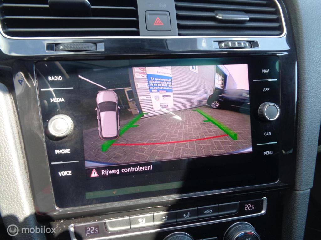 Volkswagen Golf 1.5 tsi iq-drive/airco/ecc/panorama dak/led/navi/carplay/lm
