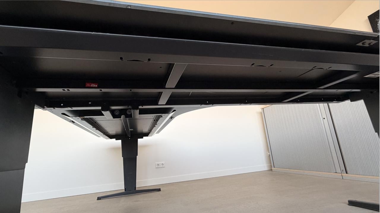 Groot hoekbureau 240/200