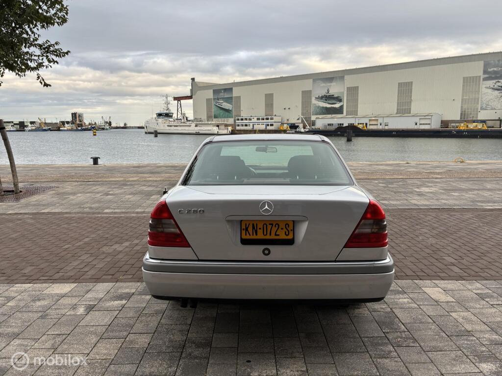 Mercedes C-klasse 280 Classic kmst141.120 Nap BJ1995