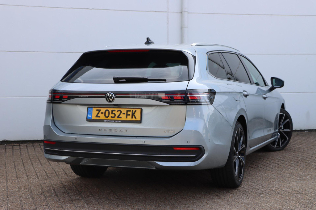 Volkswagen Passat variant 1.5 etsi business dsg 150pk