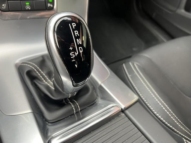 Volvo S60 1.5 t2 polar+ dynamic | automaat | nav | leer | 17"lmv