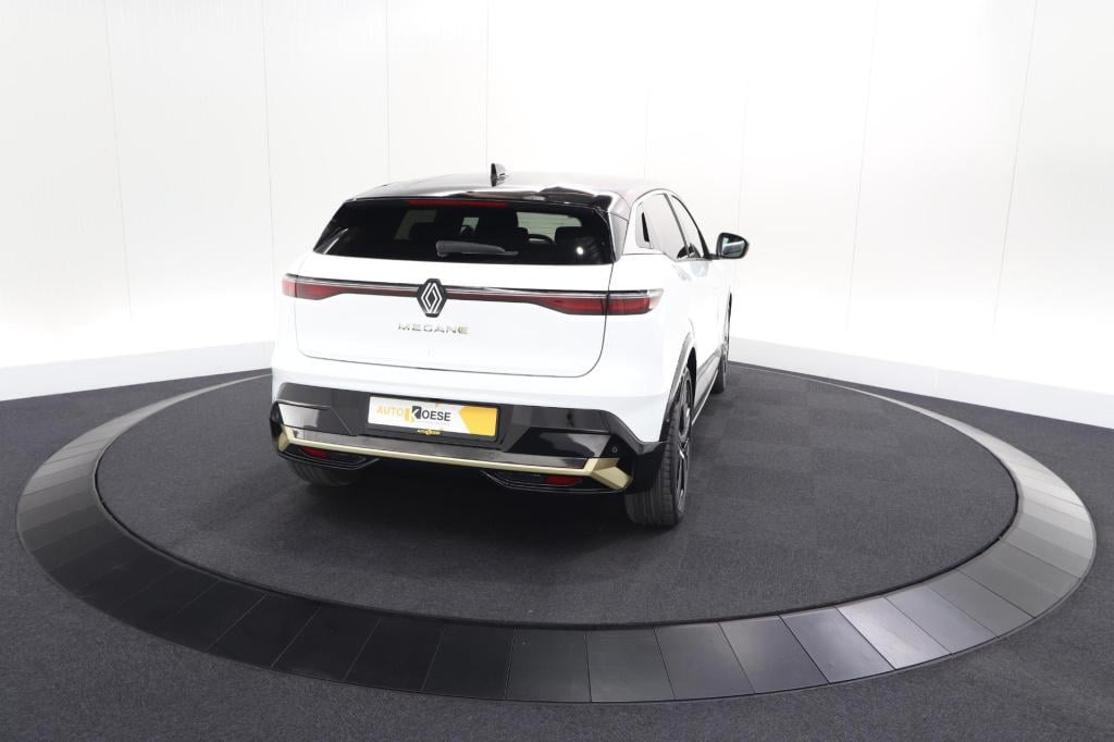 Renault Megane E-tech ev60 optimum charge iconic | 360 camera | harman kard