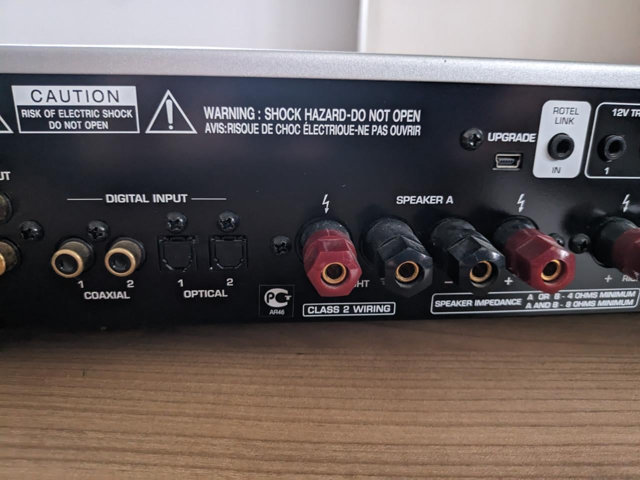 Rotel RA-12 versterker defect
