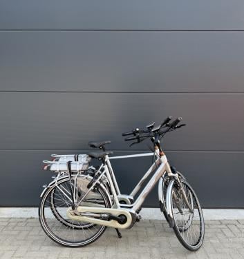 Set Batavus Wayz middenmotor elektrische fietsen 500WH