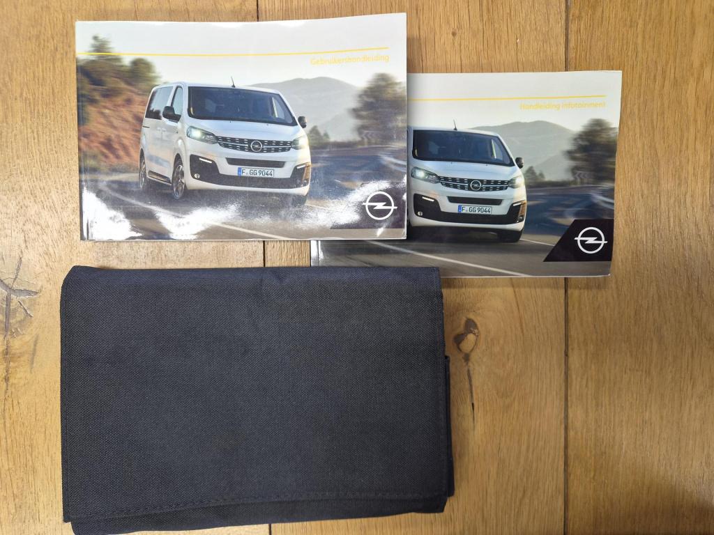 Opel Vivaro 2.0 cdti l3h1 dc innovation