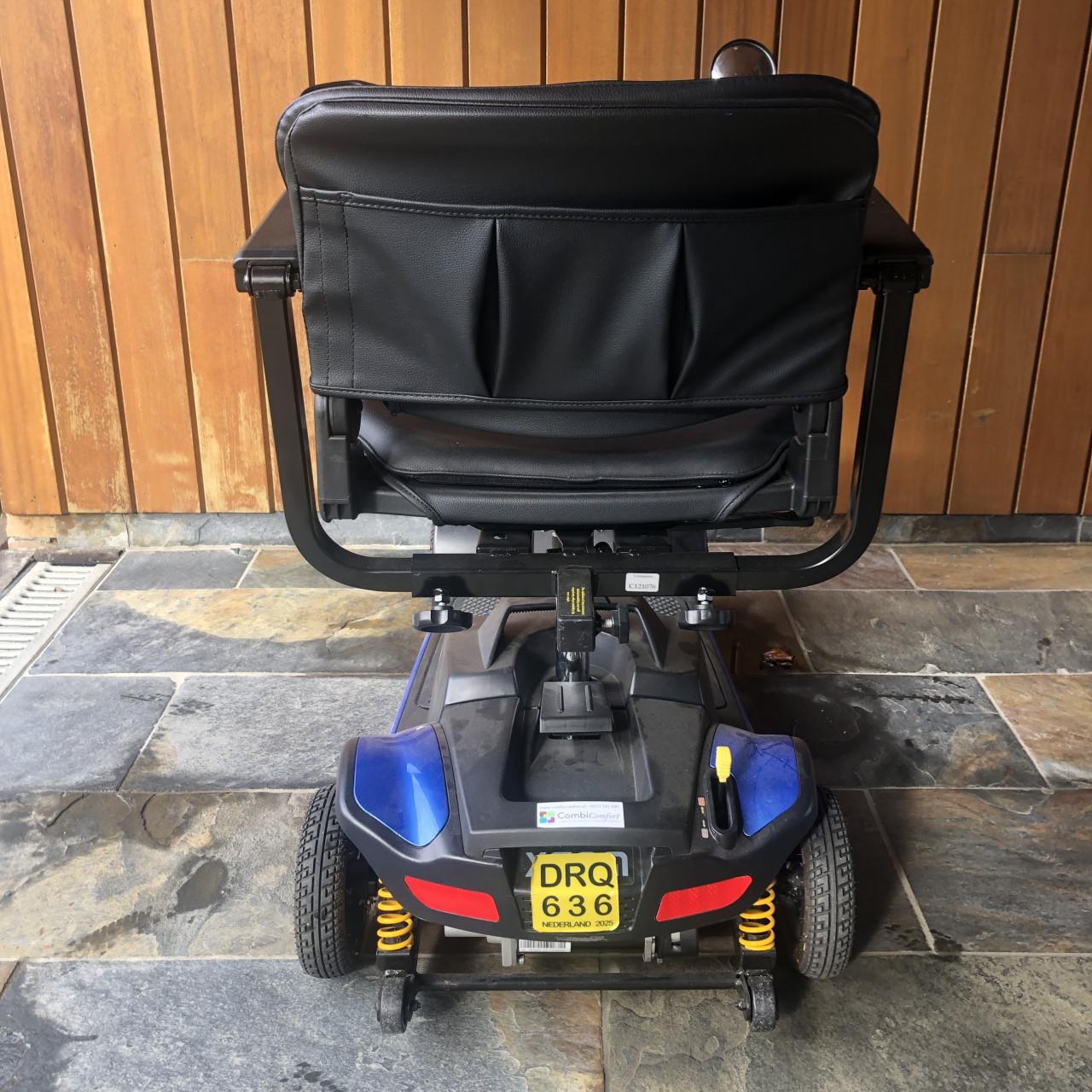 Te koop: scootmobiel Excel Xena 4 (blue)