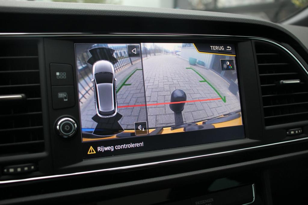 Seat Leon st 1.8 tsi fr business intense - pano - carplay - leder/alcantara