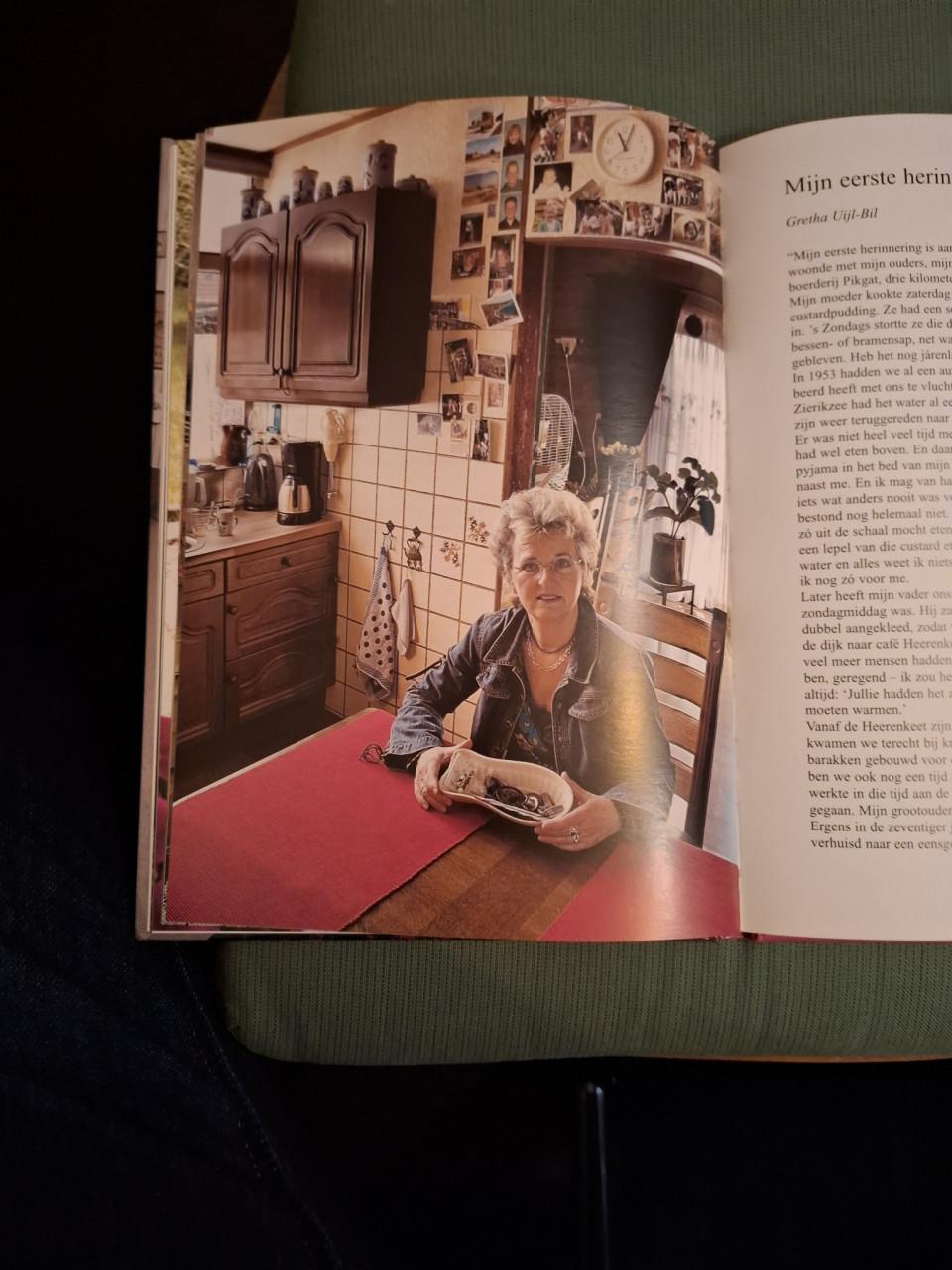 Uit het water gered, door Marga Haas, Corien de Witte