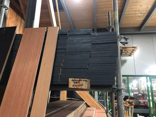 18 mm antislip betonplex 250 x 22 cm v 10 euro per stuk bij hhzb