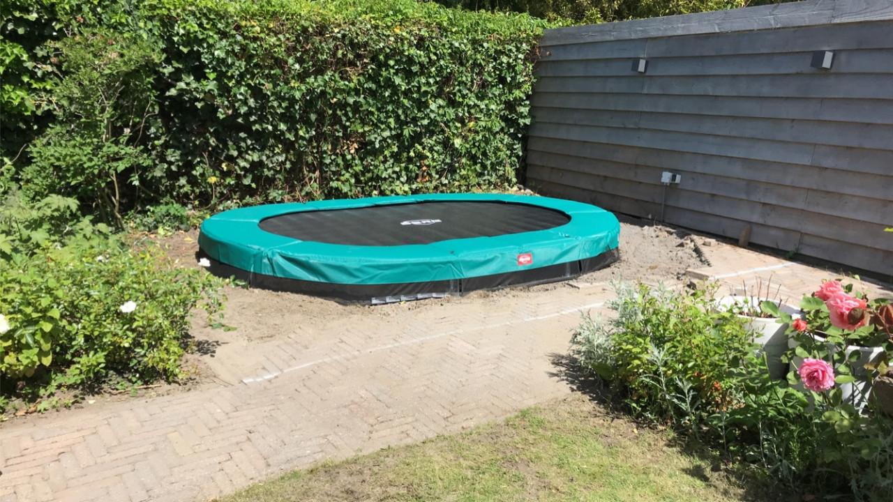 TRAMPOLINE / PLAYBASE van Berg