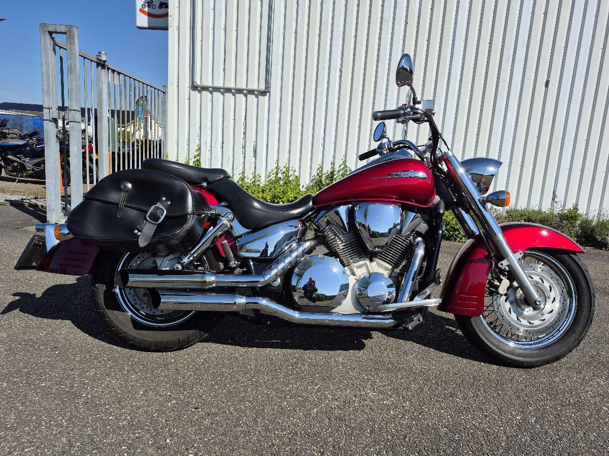 Honda VTX1300 uit 2006, hele mooie Cruiser