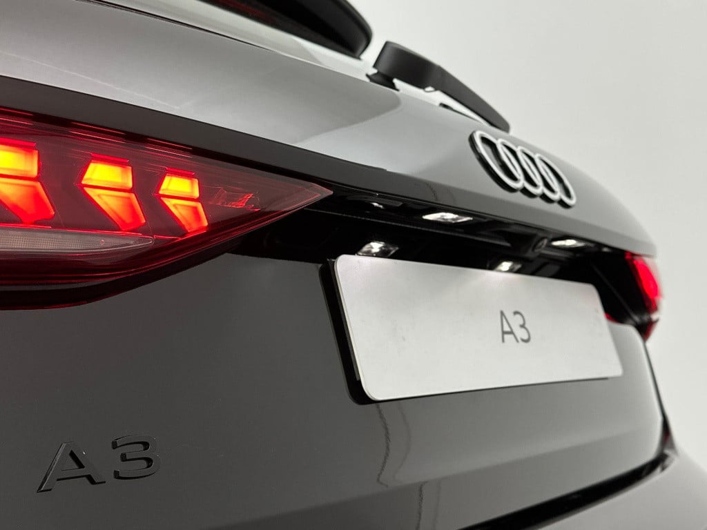 Audi A3 sportback pro line 40 tfsi e 150 kw / 204 pk sportback 6 ver