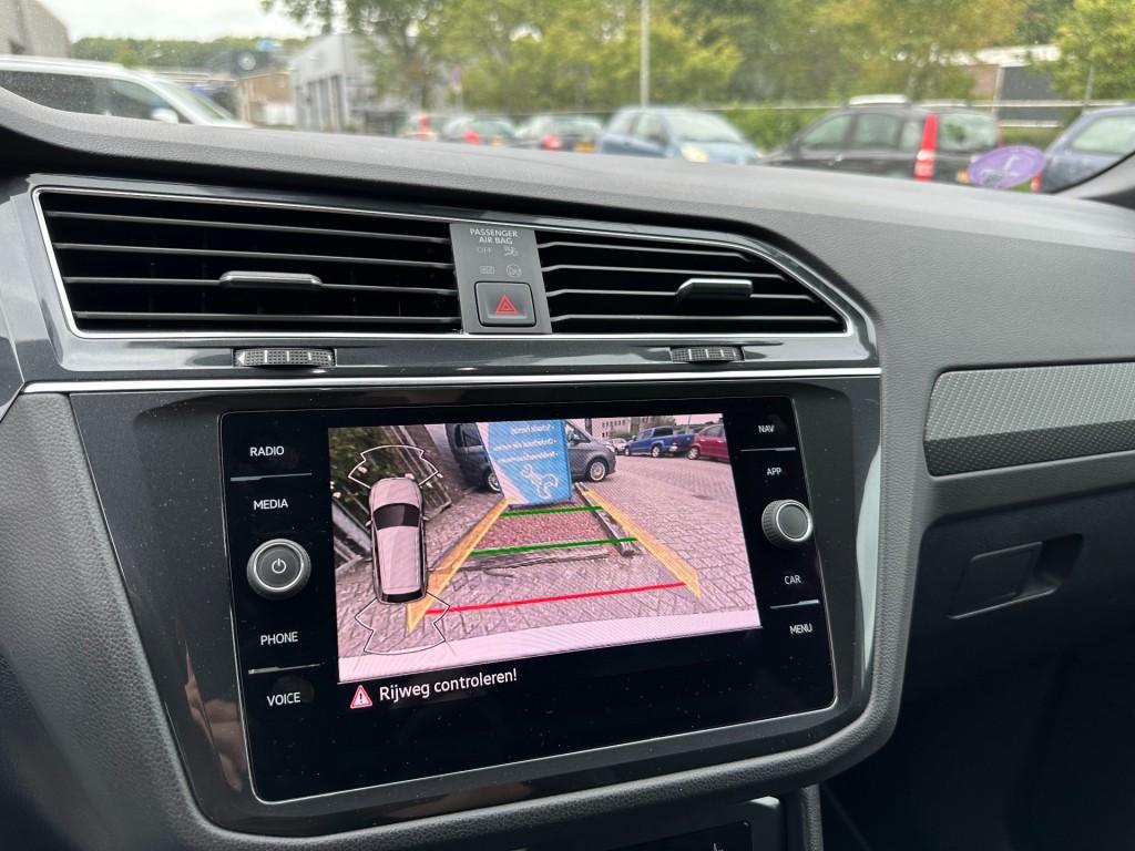 Volkswagen Tiguan 1.5 tsi r-line business+ trekhaak camera 20'' black style