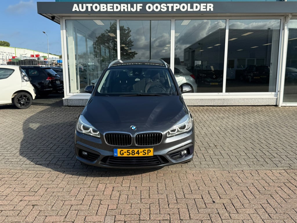 BMW 2-serie gran tourer 220i centennial executive